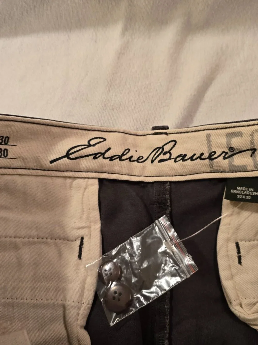 Eddie Bauer Legend Mens 30x30 Chino Pants Charcoal Grey Straight Leg Casual NEW